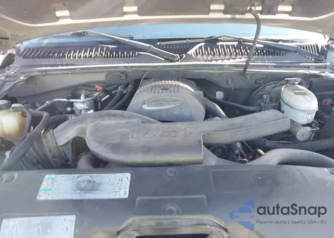 2003 Chevrolet Suburban 1500 Ls z USA, uszkodzony, nr VIN 3GNEC16T93G106541